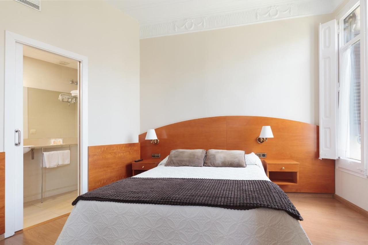 Oliva Guest house *