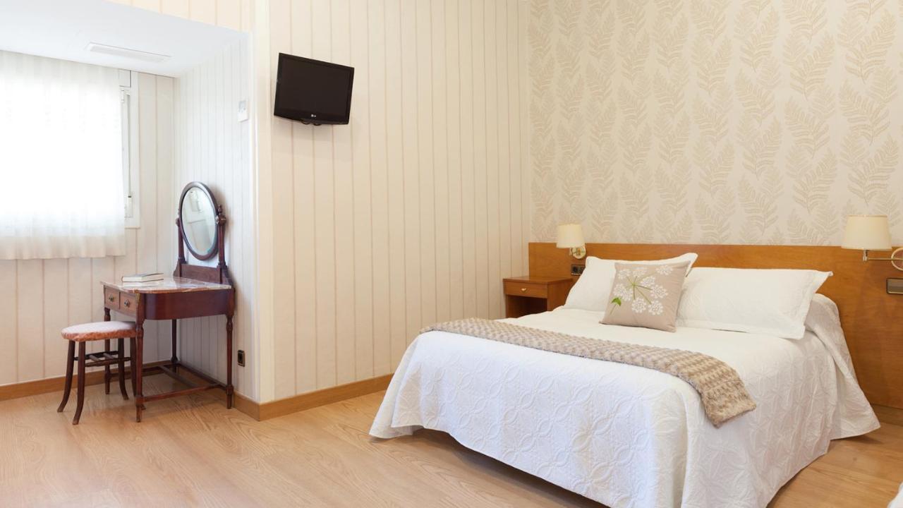 Oliva Guest house *